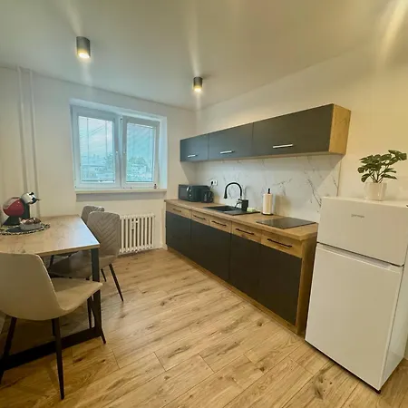 Strazske S Balkonom *