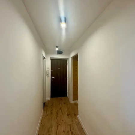 Strážske S Balkónom Appartamento Michalovce