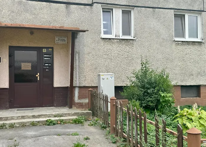 Strážske S Balkónom Apartman *
