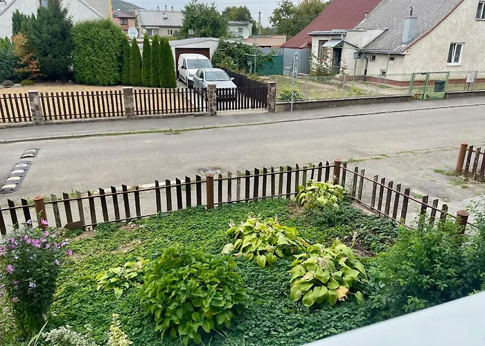 Strážske S Balkónom